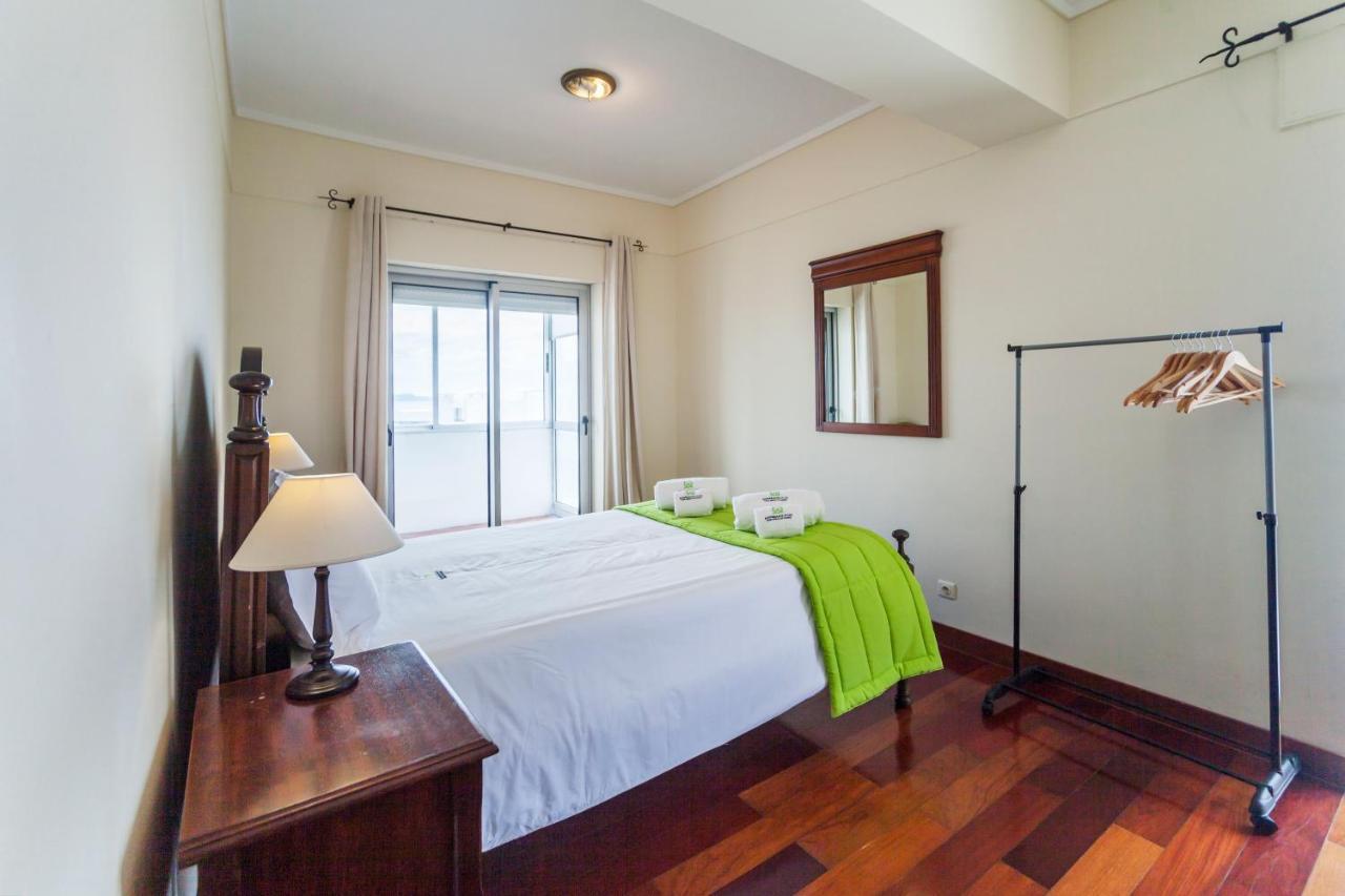 Deluxe Marina Apartment Ponta Delgada  Ngoại thất bức ảnh
