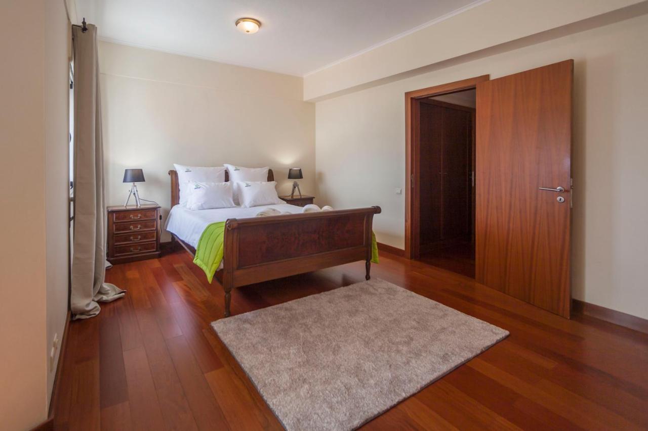 Deluxe Marina Apartment Ponta Delgada  Ngoại thất bức ảnh